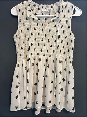 Women's ROSE+OLIVE White & Black Star Print Smocked Tank Top XS
